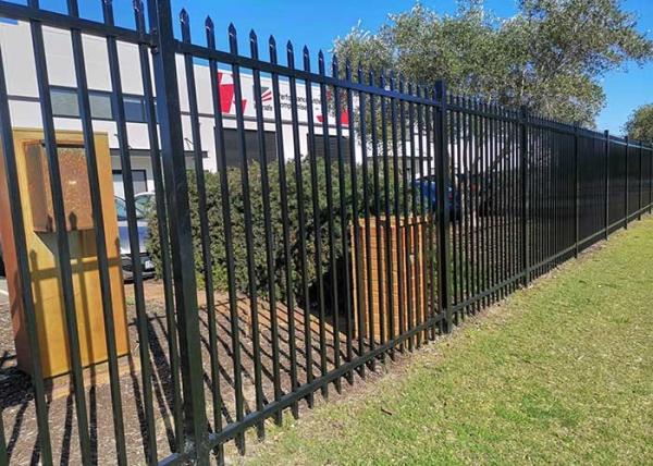 Galvanized Steel Railing Tubular Iron Railing Land Garden Fence Yard Fence