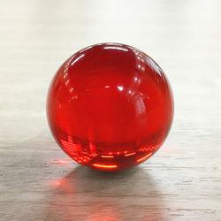 Casa que decora a bola incorporada da mágica da resina acrílica dos presentes do negócio dos presentes da bola UV colorida dos brinquedos da bola da resina