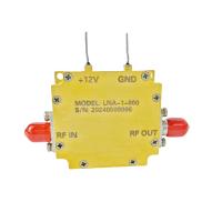 Amplificateur linéaire à haute performance 1-8 GHz 30 dB Amplificateur à faible bruit pour les systèmes de communication et de radar