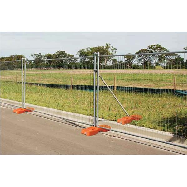 Nature Pressure Treated Wood Temporary Metal Fence Panels with 32*1.5mm Frame Post