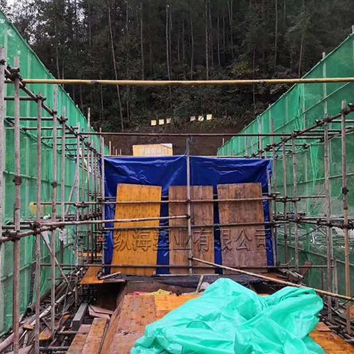 Blue Water System Pressure Tank Foldable For Roadbeds And Bridges Construction Sites