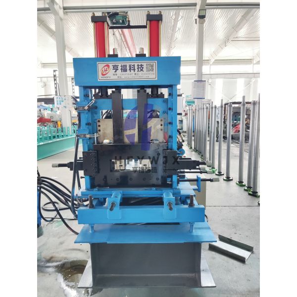 High Precision CZ Purlin Roll Forming Machine With Hydraulic Cutting For Steel Profiling