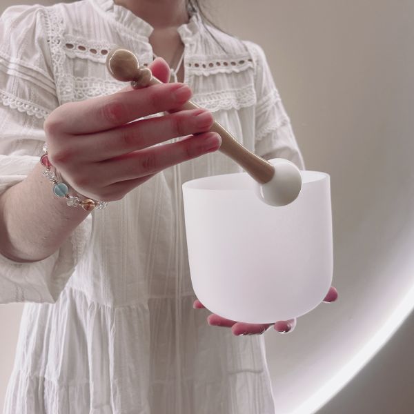6-12 inch 432Hz White Frosted Crystal Singing Bowl for Sound Healing and Meditation