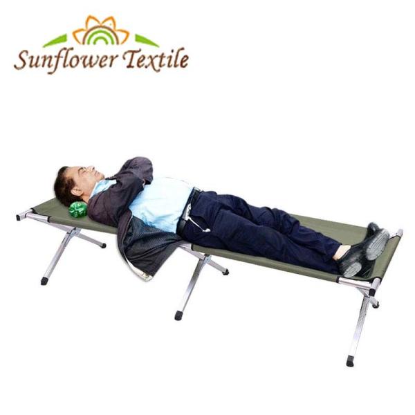 verde dobrável de pano da cama de acampamento 600D de 190x64x42cm Oxford militar para adultos