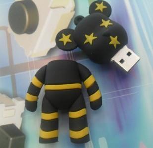 Movimentações bonitos do flash de USB do urso bonito da violência