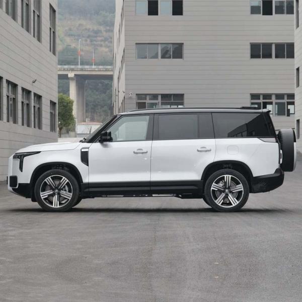 Polestones 01 5050*1980*1869 mm Energy SUV 476HP 4WD Long Range Electric Cars