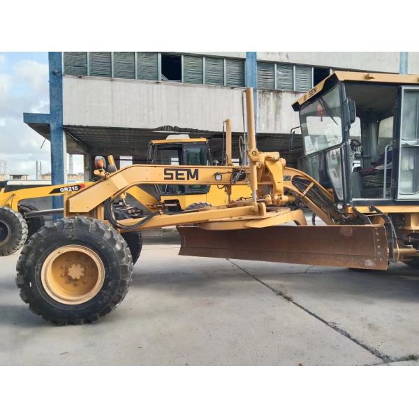 Used SEM 919 Motor Grader with 3.8m Blade, 4000mm Wheelbase, and 220 HP Engine for Sale