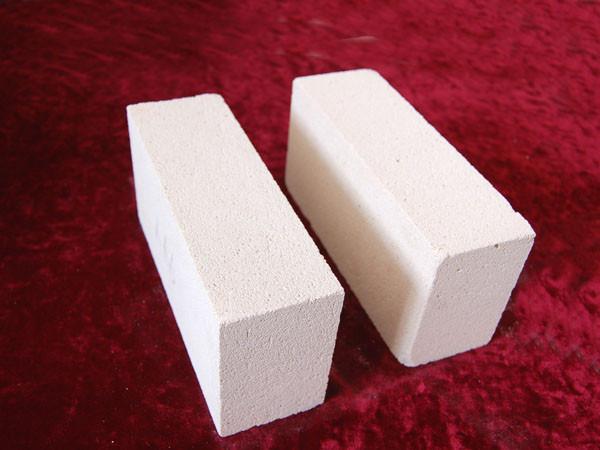 Super-leve High Alumina isolação de tijolos de fogo para baixa condutividade térmica