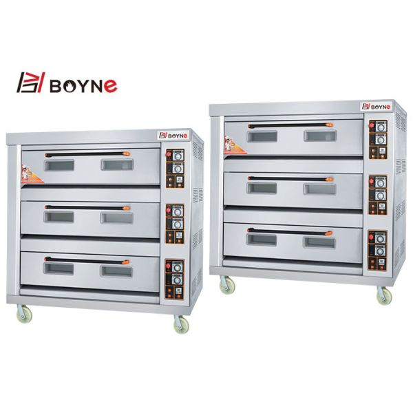 Durable Stainless Steel Three Deck Nine Trays Big Capacity Gas Bakery Oven For Cake Shop
