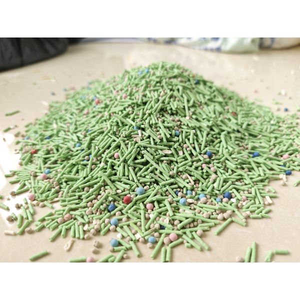 Plant fibre green Tofu Cat litter with fast clumping low dust and superior odor control available in bulk packaging and multiple scent varieties