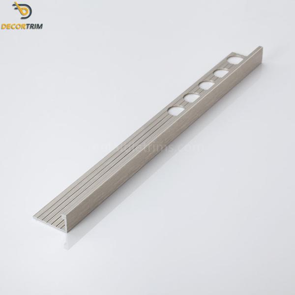 2.5 Meter Aluminium Tile Trim With Anodizing Polishing Brushing Finish