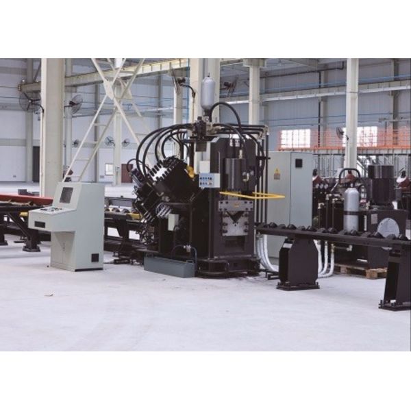 Single Blade Cutting Cnc Hole Punching Angle Bar Cutting Machine Water Cooling Method Hydraulic
