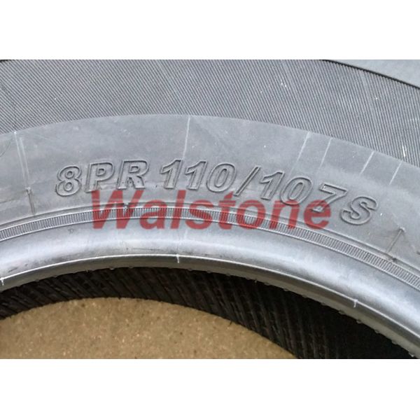 15 Inch Rims 235/75R15LT 4X4 Vehicle Tires SUVs A / T Tires Long - Life