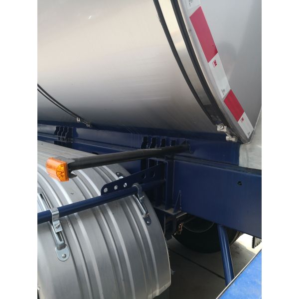 220V/380V/440V Напряжение SUS304/316L Транспортный грузовик для молока для требований клиента