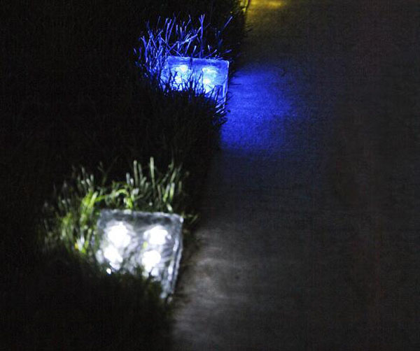 LED Solar Powered Crystal Waterproof Solar Ice Rocks Light LED Solar Ice Brick Light