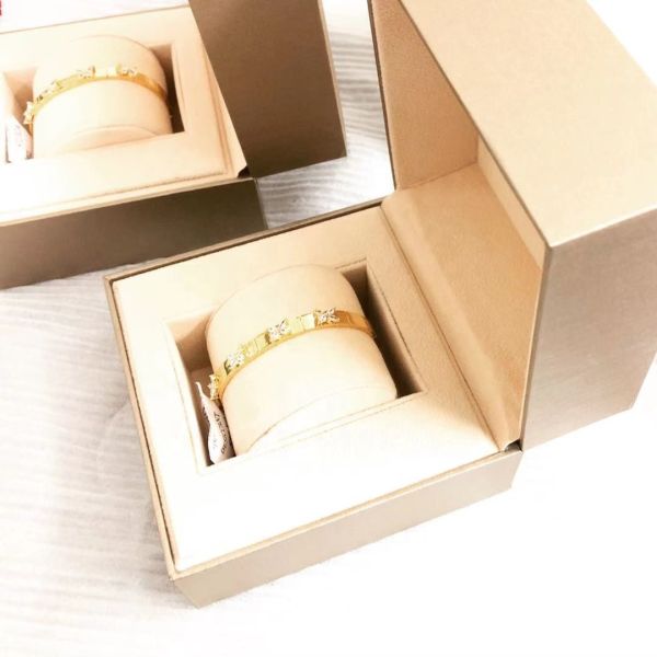 Specialty paper bracelet box cusotmzied your logo