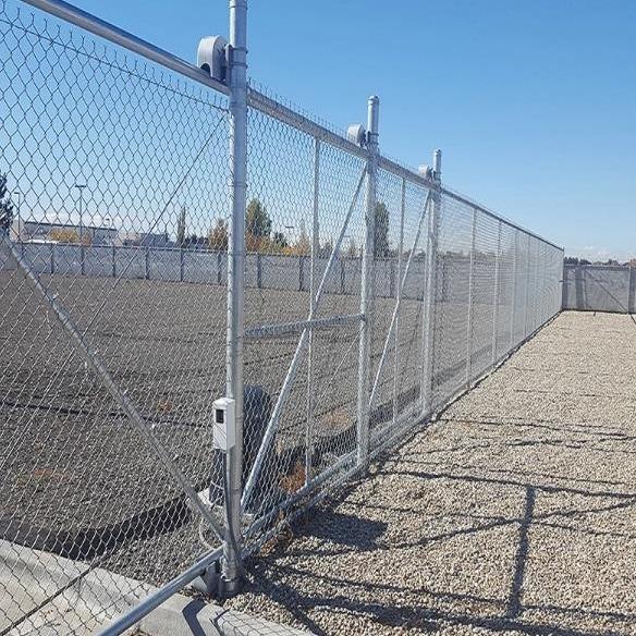 3.0mm Galvanized Chain Link Fence Diamond Mesh Fence in Good Price