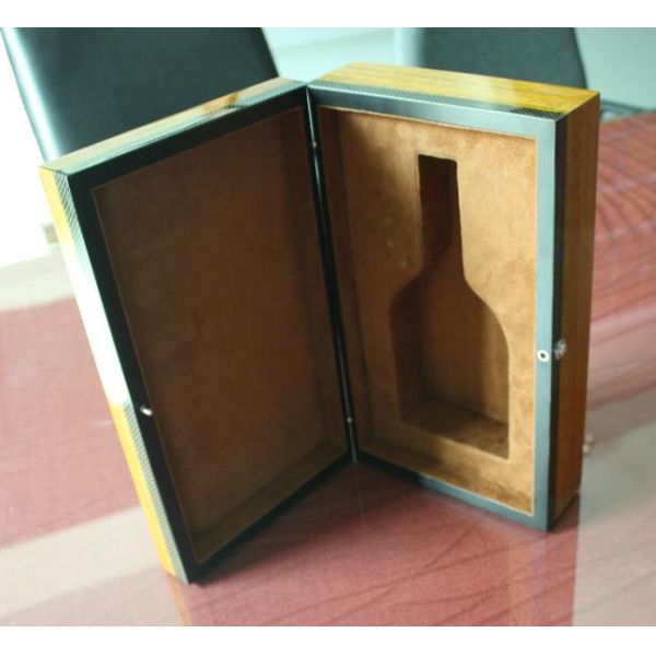 Wooden Wine Box, High Gloss Lacquered, MDF with Vaneer, Brown Velvet Ineterior.