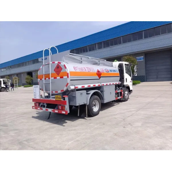 Sinotruk HOWO Heavy Duty Fuel Tank Truck for Sale