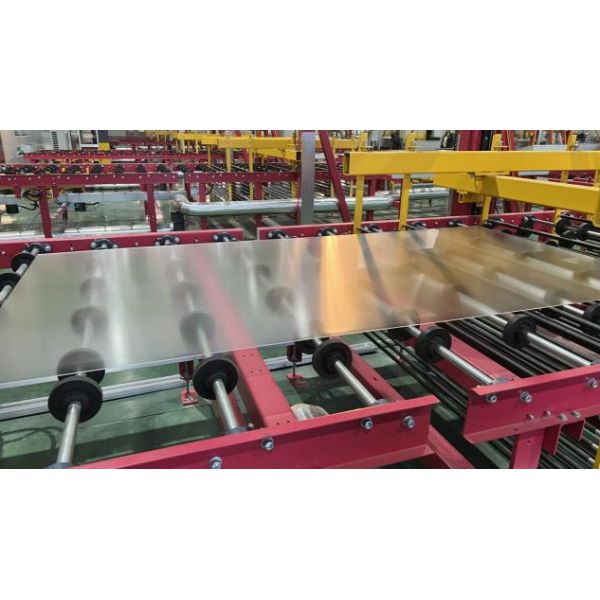 3.2mm-4.3mm Температурное сверхпрозрачное солнечное стекло для фотоэлектрического модуля