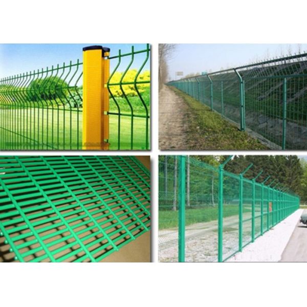 PVC Coated Wire Mesh Fence Panels For Highway / Construction Green Color