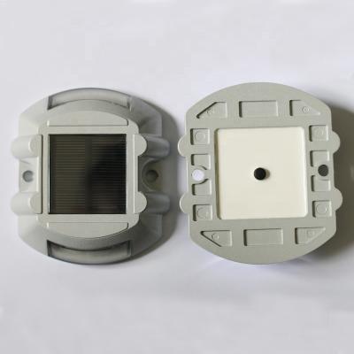 Luz solar da doca do diodo emissor de luz do parafuso prisioneiro exterior solar de alumínio 150MA da estrada IP67 da luz da doca do diodo emissor de luz