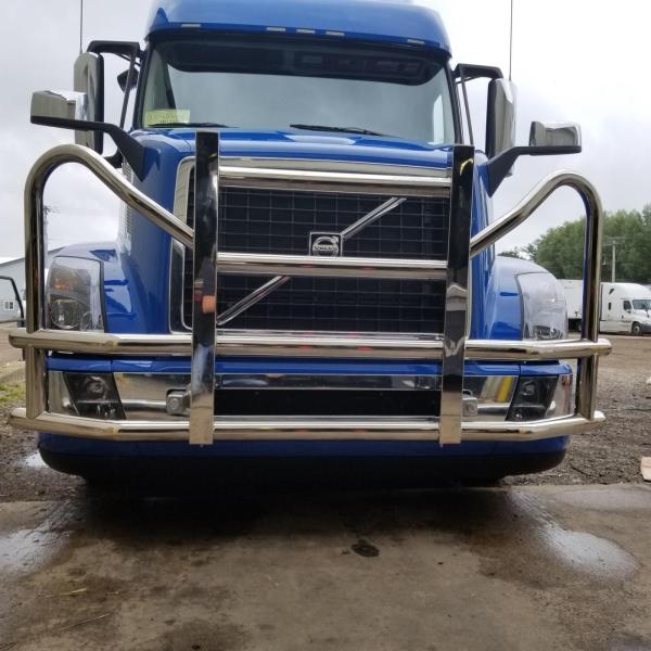 Protetor de aço dos cervos do caminhão de Dongsui 304 Stainelss semi para Freightliner Casacadia