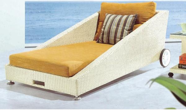 2 wheels waterproof fabric rattan sun lounger / daybed/ sunbed   ---YS6000