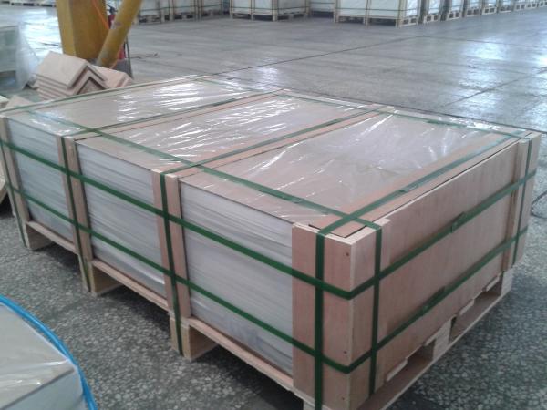 3.2mm 4mm 12mm Low Iron Glass Tempered Textured Low Iron OEM