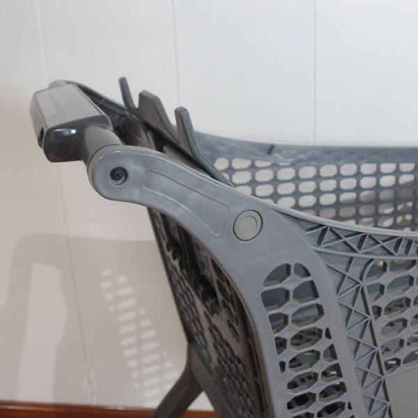 130L China All Plastic Push Trolley Plastic Shopping Carts