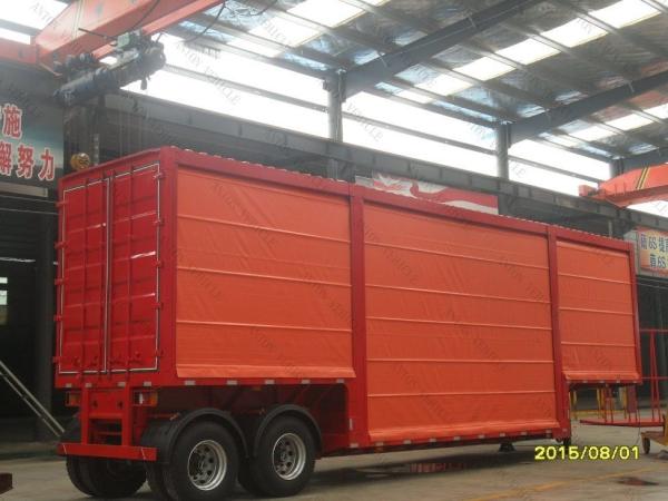 3 Axle Side Curtain Semi Trailer With 1840mm Tread And Wabco Relay Valve
