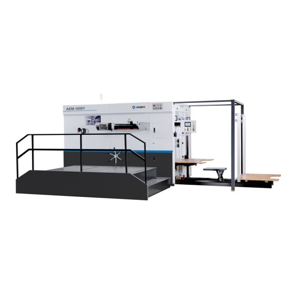 Máquina de cortar e descascar cartões de 1650 mm