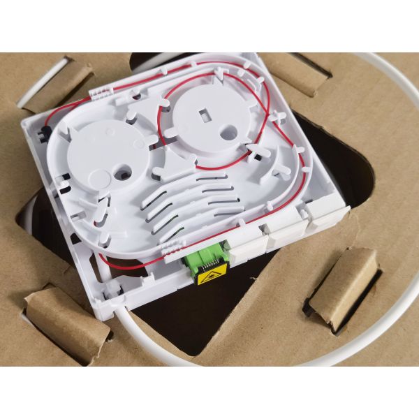 Indoor Fiber Optic Termination Box PTO 4Ports For Quick And Simple Installation Outer Kit PTO