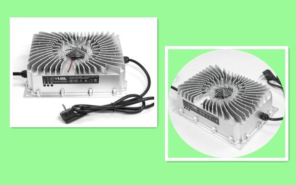 Smart 48V 20A Waterproof Battery Charger , IP65 Sealed Lithium / Lead Acid Battery Charger