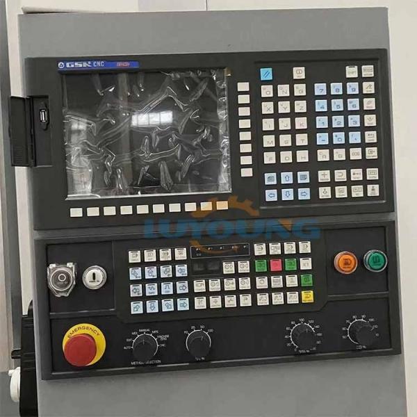 Precision VMC1370 5 Axis CNC Milling and Drilling Machine with 7s Tool Changing Time