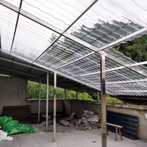 Fire Retardant Polycarbonate Sheet 0.8mm-3mm Clear Polycarbonate Roofing Sheet
