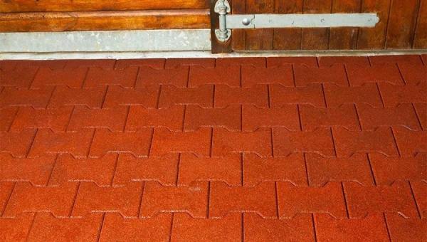 Eco Friendly Horse Stable Rubber Flooring Shock Resistant Stain Proof Mats For Safe And Clean Stables