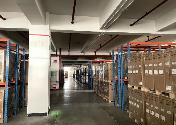 China Guangzhou Shenzhen Armazém aduaneiro de Xangai Importação isenta de direitos e transferência aduaneira de mercadorias para um país terceiro