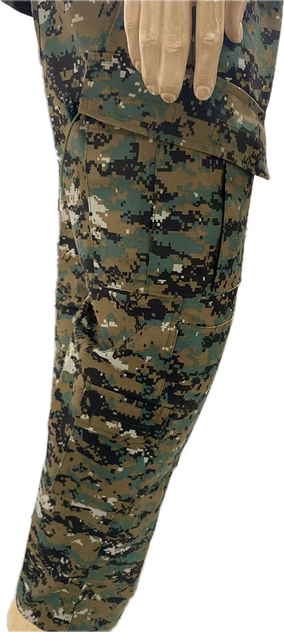 ACU Style Digital Woodland Camo Uniform Tactical Uniform For Army Training and Outdoor Combat