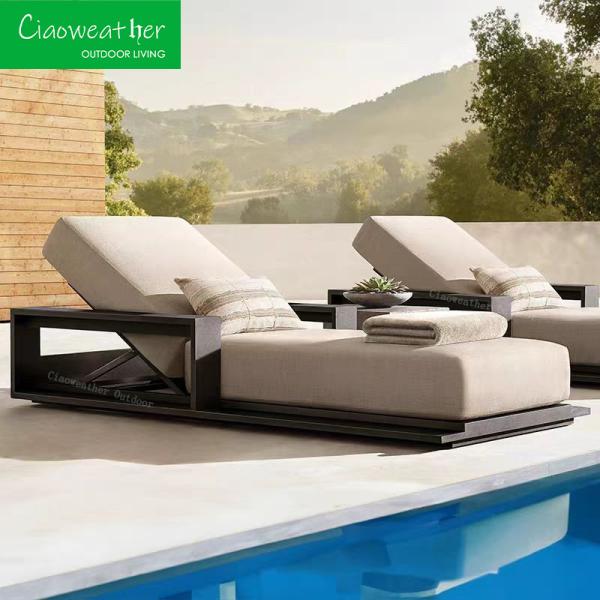 Modern Design Style Outdoor Garden Hotel Wooden Sun Lounger with Thick Cushion and Long Hardwood Teak Wood Folded NO