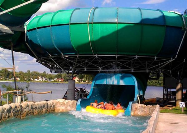 Spiral Space Bowl Water Slide / Funny Water Park Playground Equipment