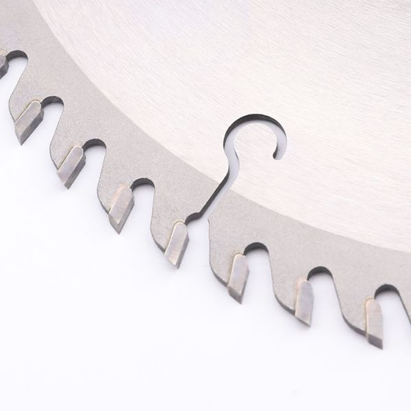 180mm Diameter 24 Teeth per Inch 60 Number of Teeth TCT Circular Saw Blade for Wood Cutting