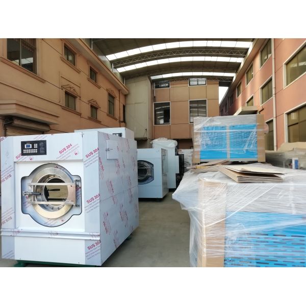 Гладильная машина пара утюжа доски всасывания оборудования гостиницы прачечной коммерчески