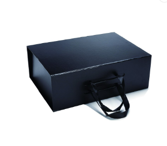 Luxury Custom Clothing Boxes Thick Paper Material With Long Service Life
