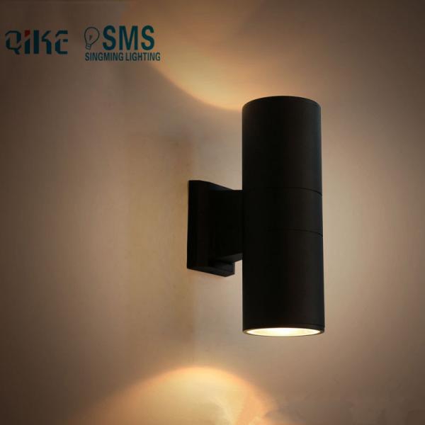 Modern design Black grey color surface mounted 18W aluminum outdoor decorative led wall light