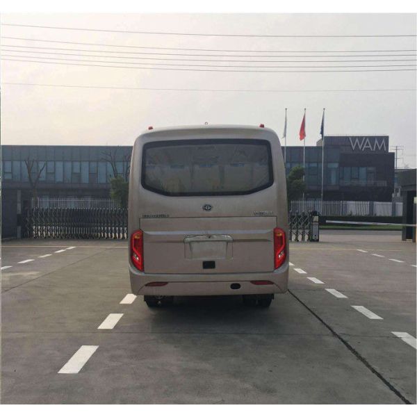 10-19 Seats Huaxin 2nd Hand Mini Bus 100km/H Max Speed Convenient Maintenance