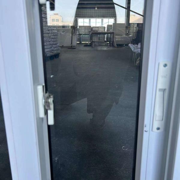 Ventanas correderas de PVC/UPVC resistentes al viento e impacto de huracanes para casas residenciales, patios y zonas de ocio