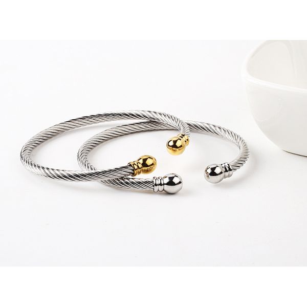 Fashion titanium steel bracelet female hand accessories twisted C-shaped bracelet plated 18k gold  gift accessories