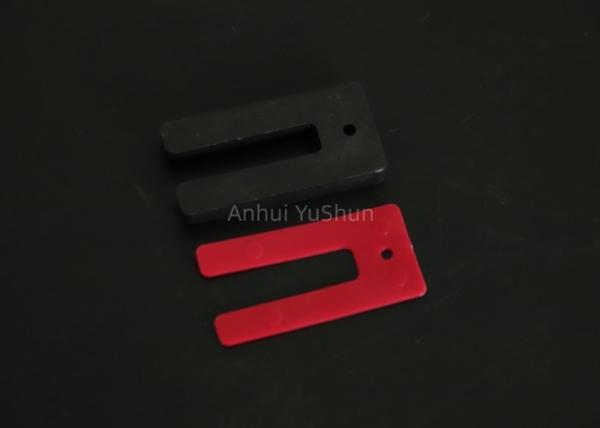 Red Window Packers For Easy And Accurate Installations With Window Plastic Instalers
