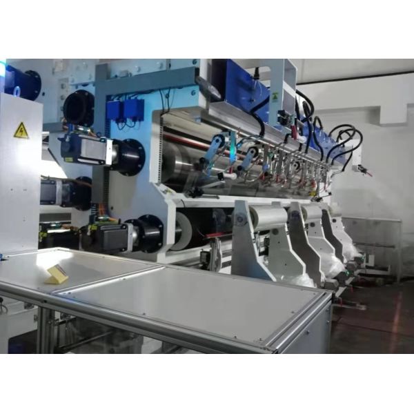 Max. 150 m/min Vitesse mécanique Pression 5 bar Machine de repassage à bras ind